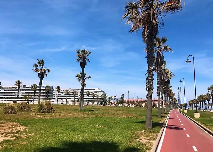 Apartamento Lujo, Primera Linea Playa, Garaje, Wifi, Piscina Climatizada