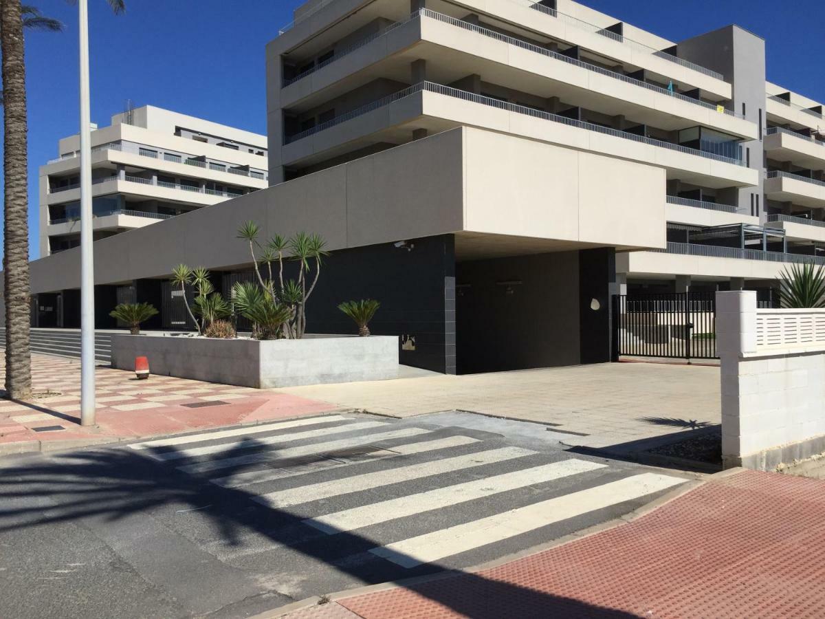 Lujo, Primera Linea Playa, Garaje, Wifi, Piscina Climatizada Apartment